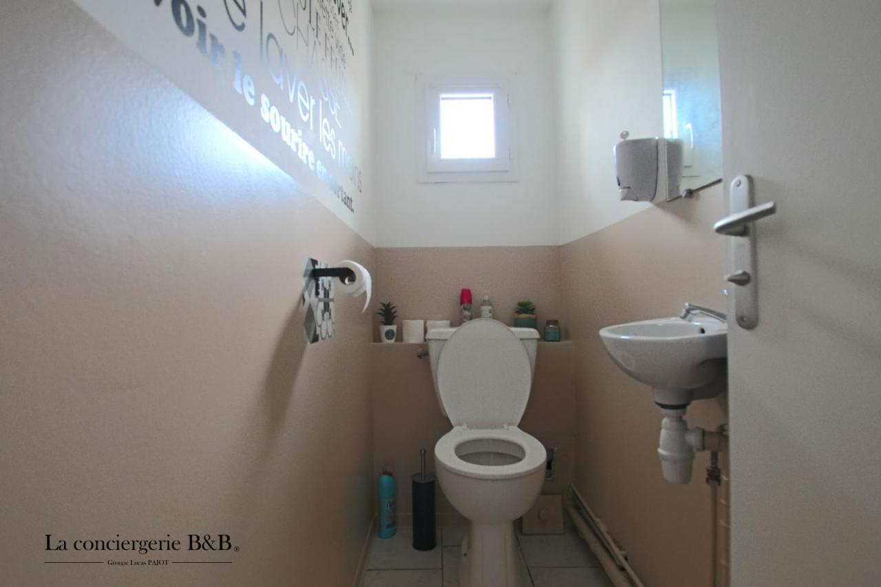 Townhouse near the thermal baths La Rochelle&the Ile d'Oléron Rochefort  Exterior foto